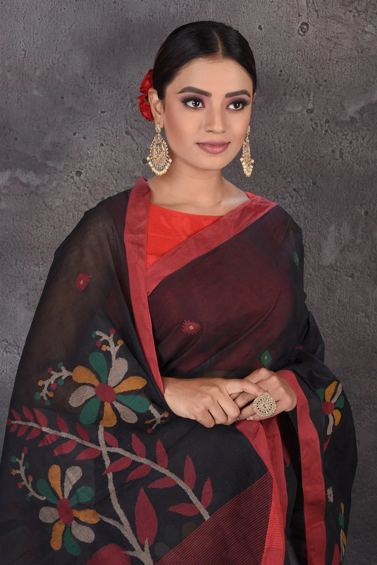 90M638 Black Tantuja Cotton Saree with Weave Pallu