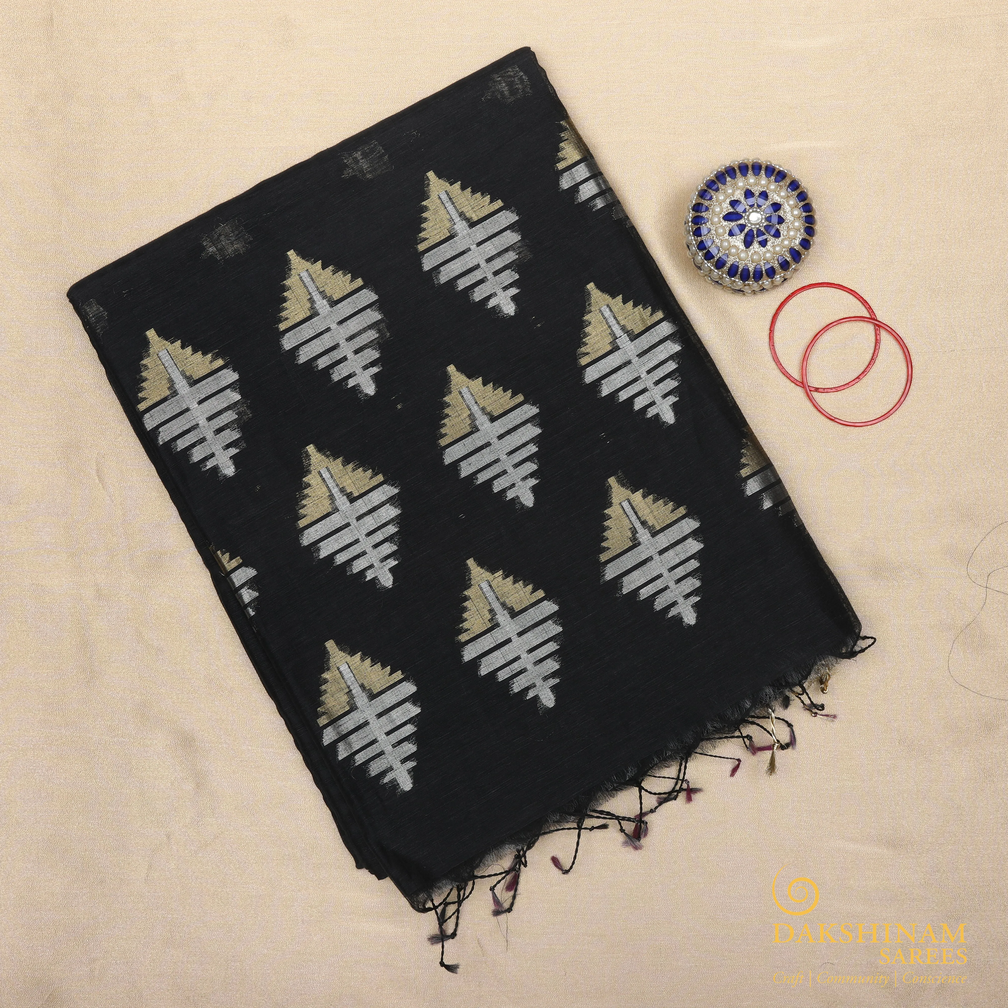 Handwoven Black Silk Cotton Saree - 907T002014DSC