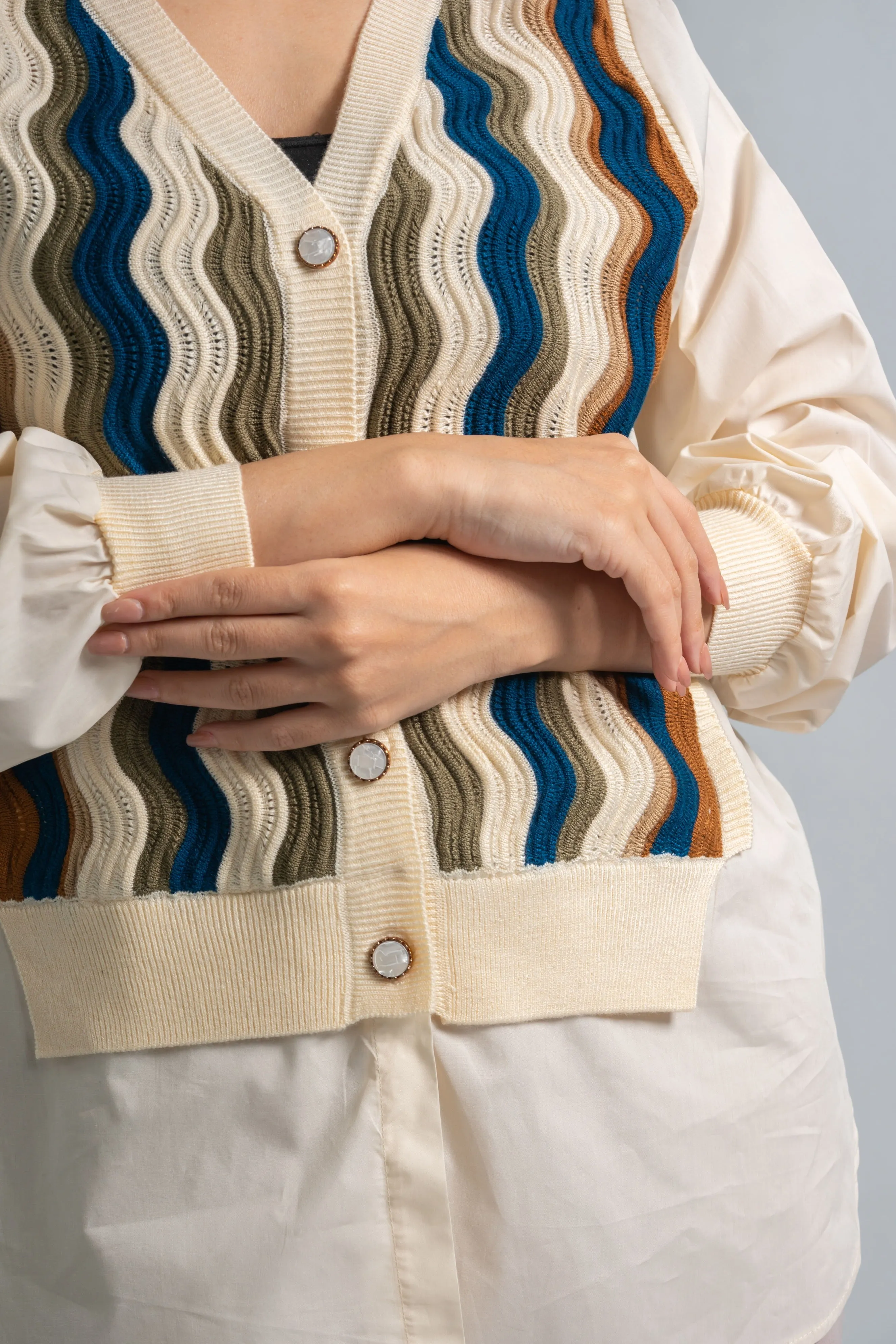 Wavy Cotton Cardigan Blouse